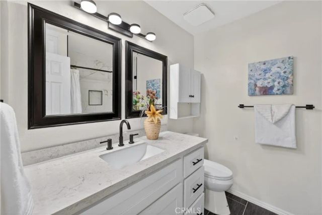 803 E Victoria 138, Carson, CA 90746