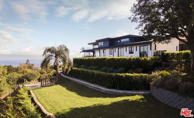 29800 Cuthbert Road, Malibu, CA 90265
