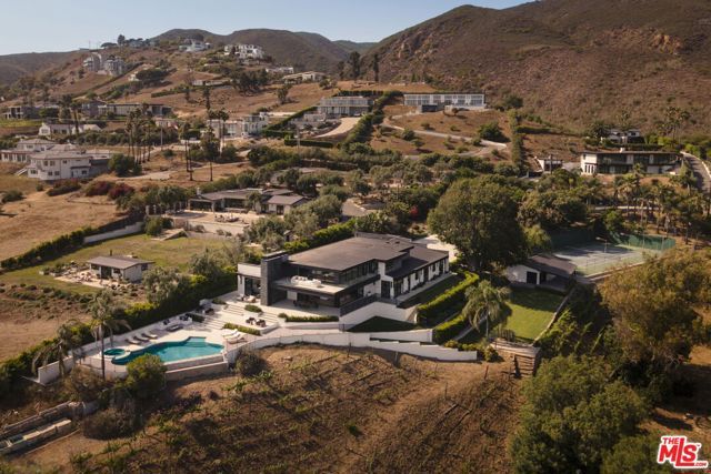 29800 Cuthbert Road, Malibu, CA 90265