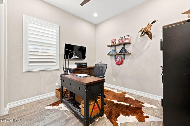 1900 E ASTER Place, Chandler, AZ 85286
