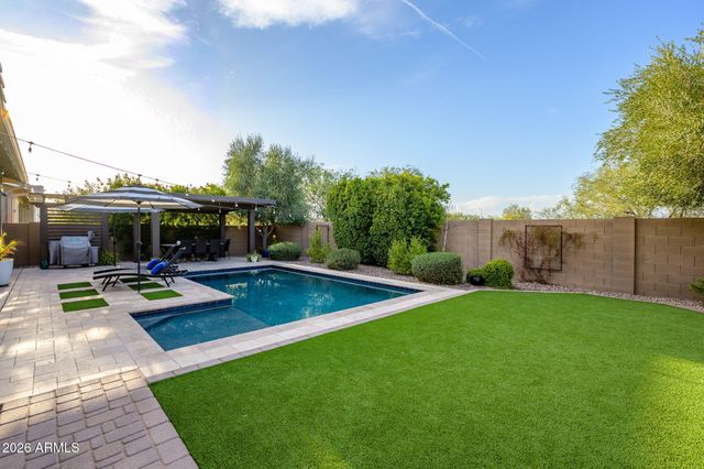 1900 E ASTER Place, Chandler, AZ 85286