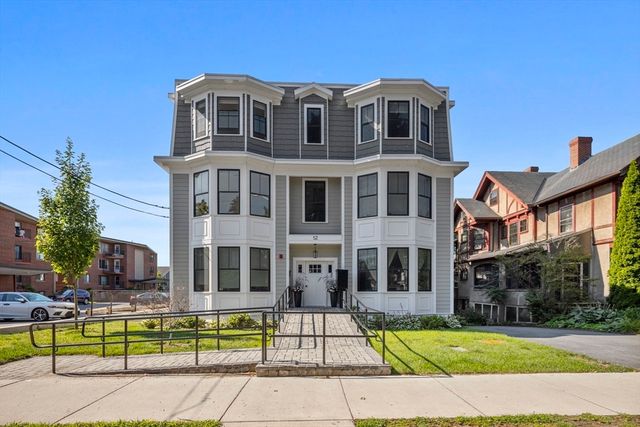 52 West Emerson St 6, Melrose, MA 02176