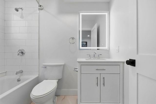 52 West Emerson St 6, Melrose, MA 02176