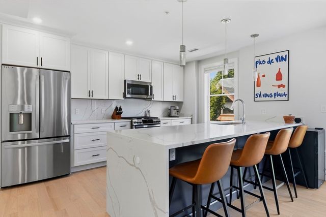 52 West Emerson St 6, Melrose, MA 02176