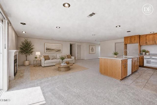 482 Mackay Avenue, Ventura, CA 93004