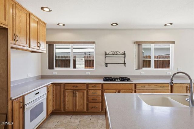 482 Mackay Avenue, Ventura, CA 93004