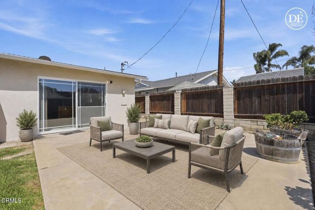 482 Mackay Avenue, Ventura, CA 93004