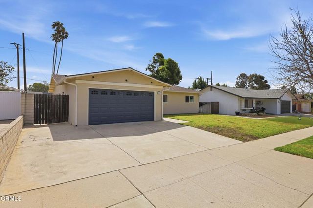 482 Mackay Avenue, Ventura, CA 93004