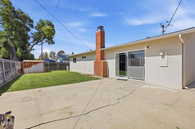 482 Mackay Avenue, Ventura, CA 93004