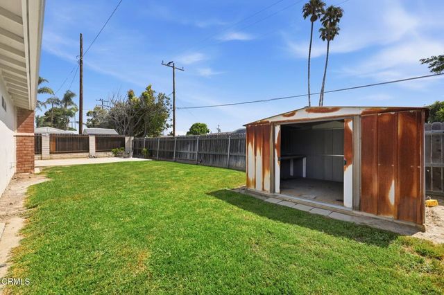 482 Mackay Avenue, Ventura, CA 93004