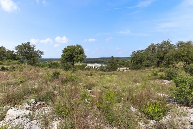 1869 PARADISE PKWY, Canyon Lake, TX 78133