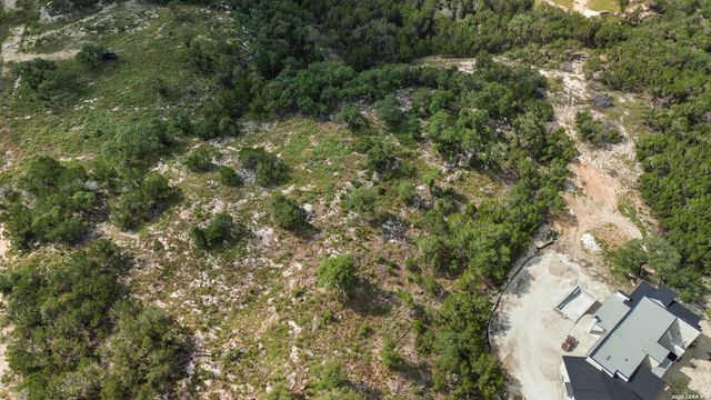 1869 PARADISE PKWY, Canyon Lake, TX 78133