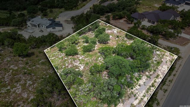 1869 PARADISE PKWY, Canyon Lake, TX 78133