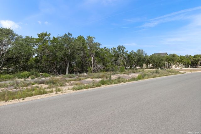 1869 PARADISE PKWY, Canyon Lake, TX 78133