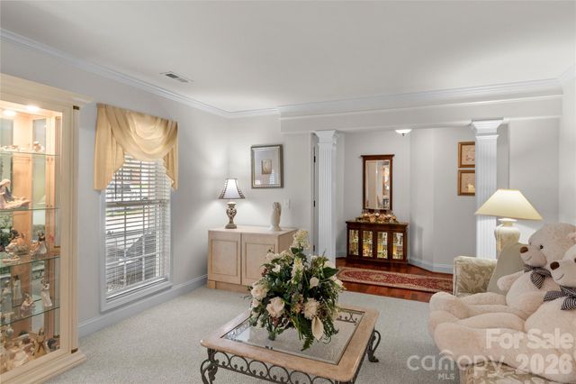 1498 Finwick Drive, Pfafftown, NC 27040