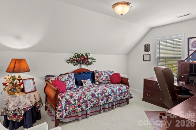 1498 Finwick Drive, Pfafftown, NC 27040