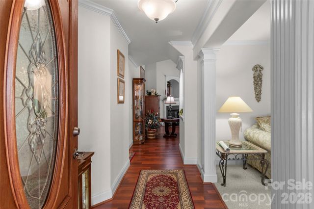 1498 Finwick Drive, Pfafftown, NC 27040