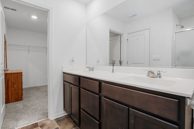 2051 Canyon Creek Court, Aurora, IL 60503