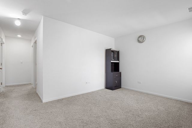 2051 Canyon Creek Court, Aurora, IL 60503