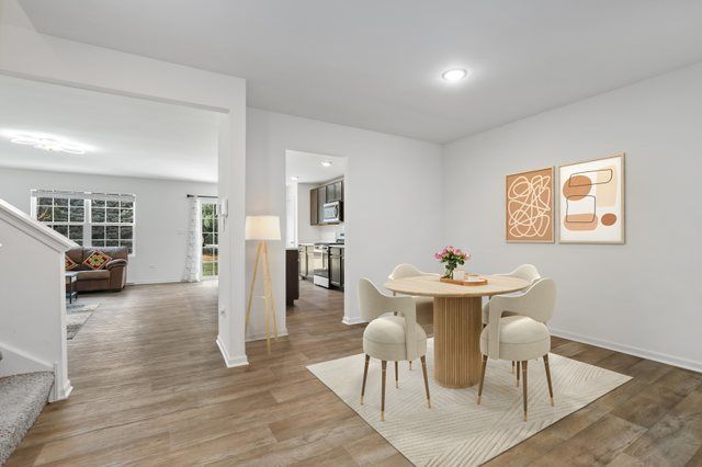 2051 Canyon Creek Court, Aurora, IL 60503