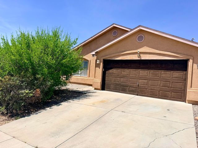 10535 Portofino Drive NW, Albuquerque, NM 87114