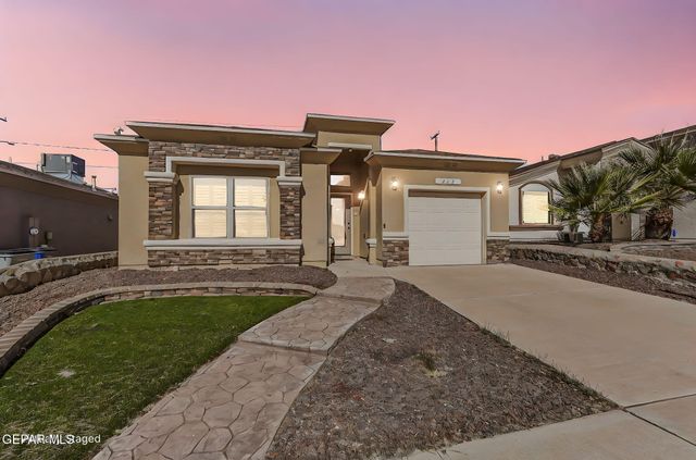 465 PRIME DESERT Drive, El Paso, TX 79932
