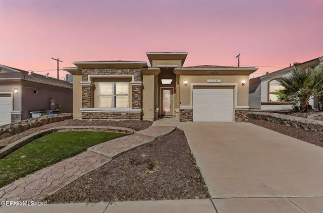 465 PRIME DESERT Drive, El Paso, TX 79932