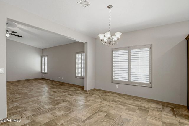465 PRIME DESERT Drive, El Paso, TX 79932