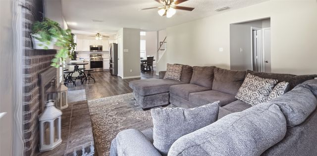6700 Megan Lane, North Richland Hills, TX 76182