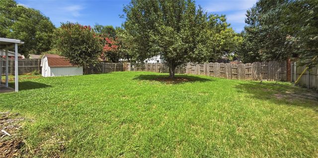 6700 Megan Lane, North Richland Hills, TX 76182