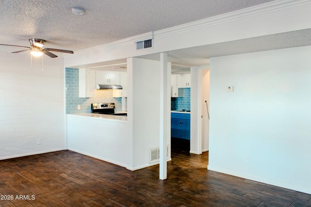6528 N 17th Avenue Apt 5, Phoenix, AZ 85015