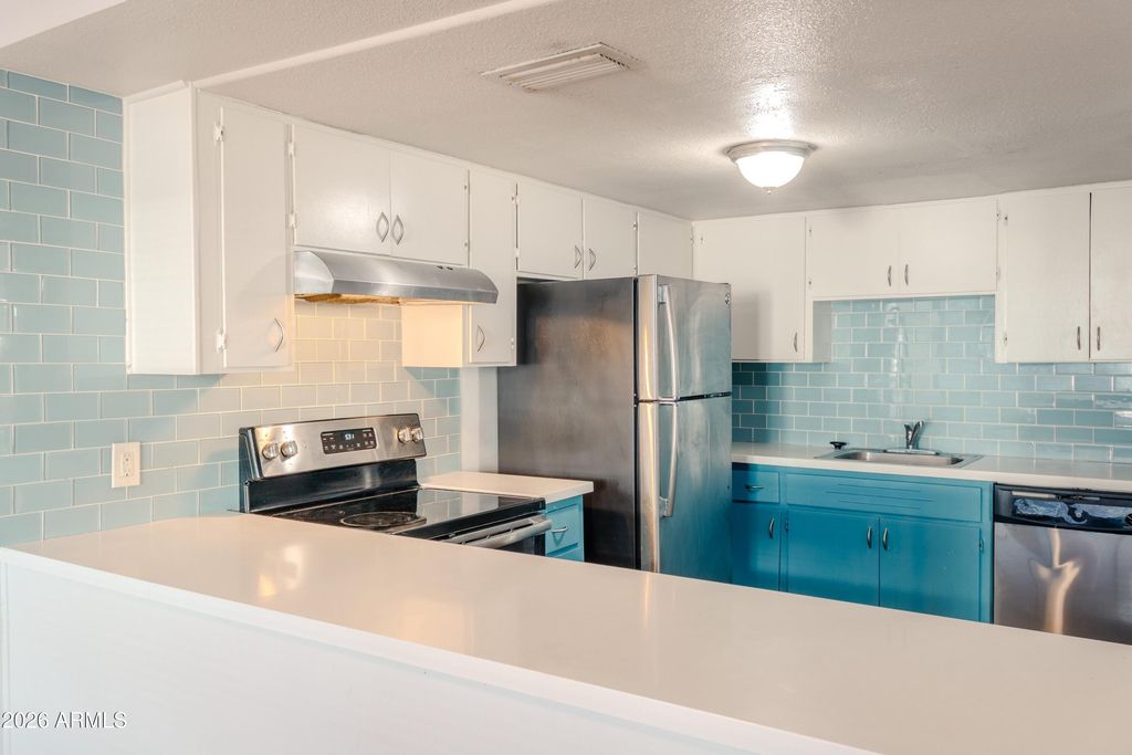 6528 N 17th Avenue Apt 5, Phoenix, AZ 85015