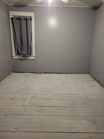 153 Fourteenth Street, Manistee, MI 49660