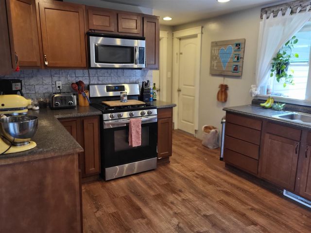 153 Fourteenth Street, Manistee, MI 49660