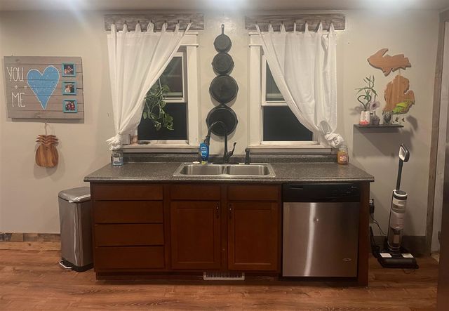 153 Fourteenth Street, Manistee, MI 49660