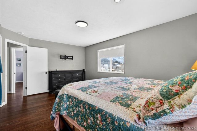 1507 Crescent Drive, Bartlesville, OK 74006