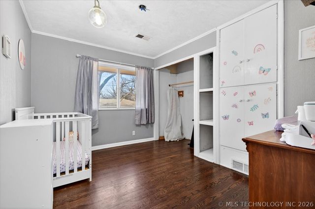 1507 Crescent Drive, Bartlesville, OK 74006
