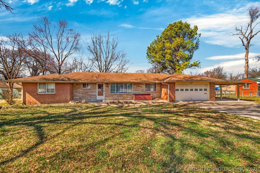 1507 Crescent Drive, Bartlesville, OK 74006