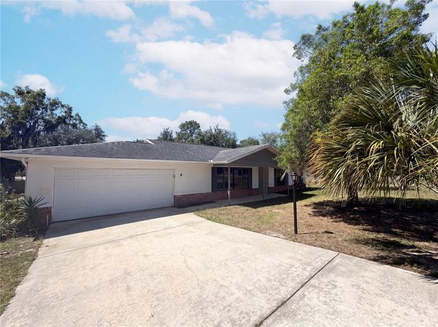 543 SILVER COURSE CIRCLE, Ocala, FL 34472