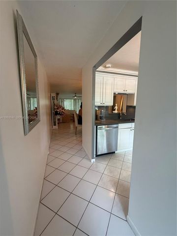 2403 Antigua Circle K1, Coconut Creek, FL 33066