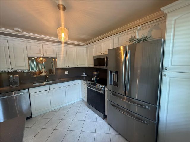 2403 Antigua Circle K1, Coconut Creek, FL 33066