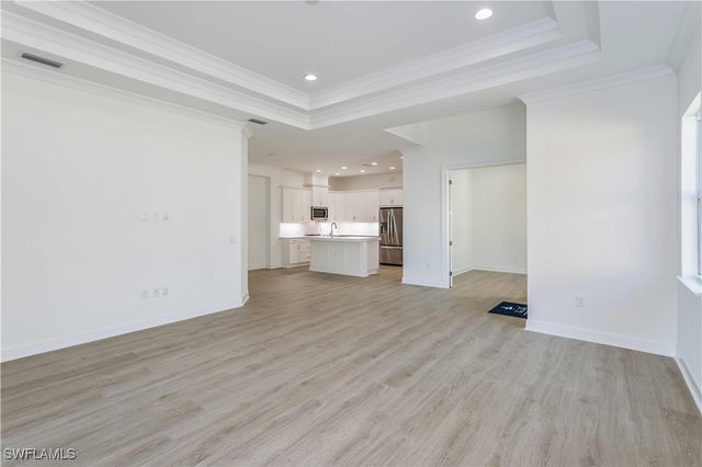 9032 Calypso CT, Naples, FL 34112