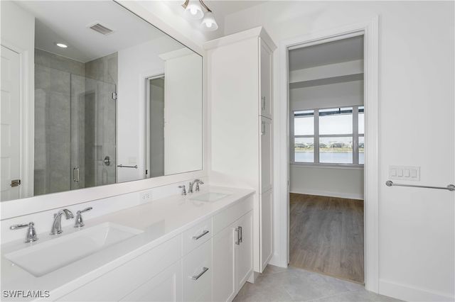 9032 Calypso CT, Naples, FL 34112