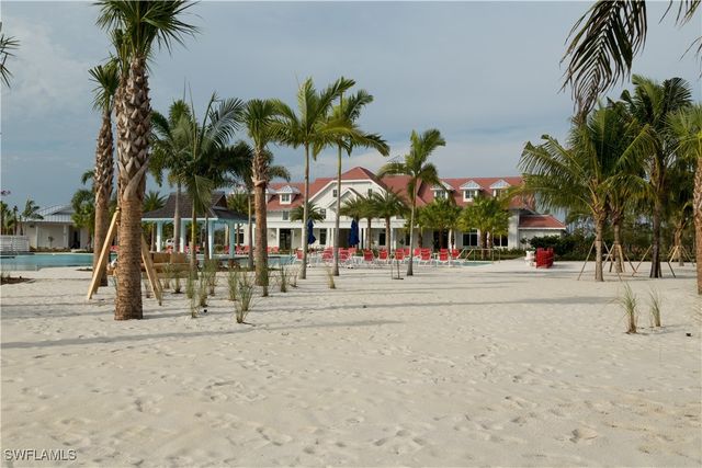 9032 Calypso CT, Naples, FL 34112