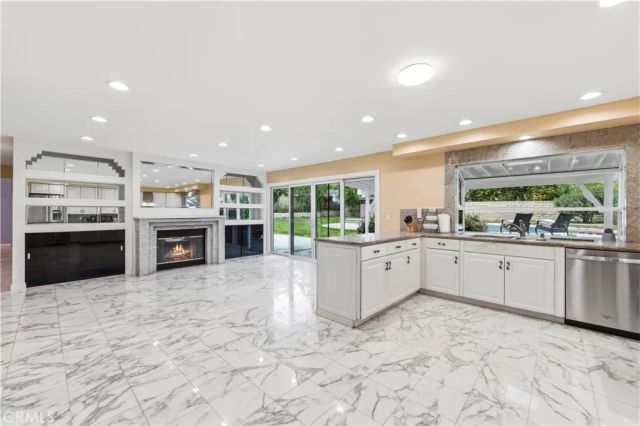 5316 Ambridge Drive, Calabasas, CA 91301