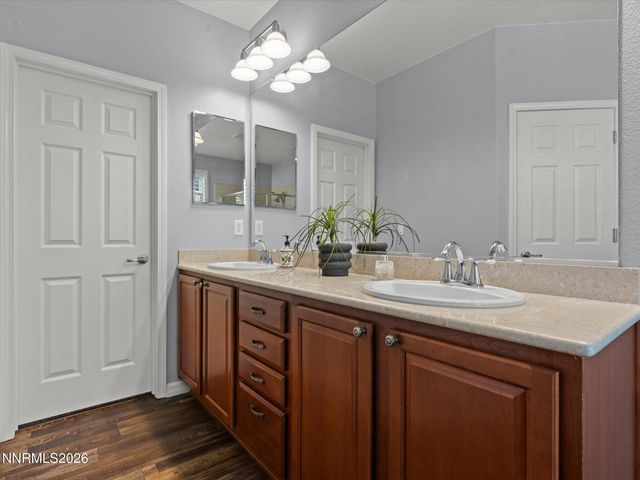 2438 Emblem Street, Sparks, NV 89436