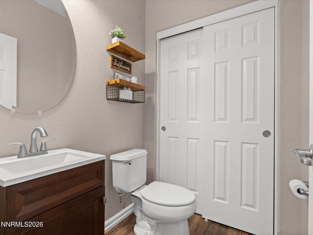 2438 Emblem Street, Sparks, NV 89436