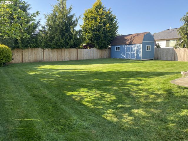 12595 COHO Way, Oregon City, OR 97045