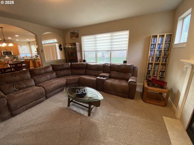 12595 COHO Way, Oregon City, OR 97045