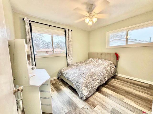 617 Sierra Drive, Lincoln, NE 68505